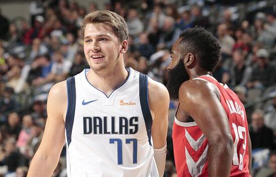 战术书的深 战术书的深