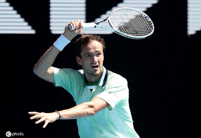 夺得亚军 夺得亚军