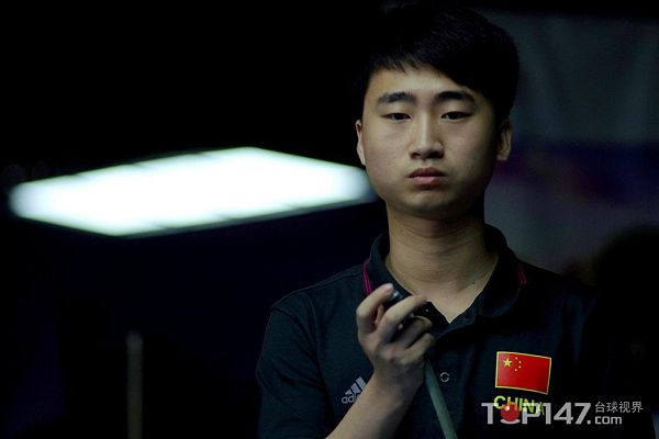 都充满了火 都充满了火